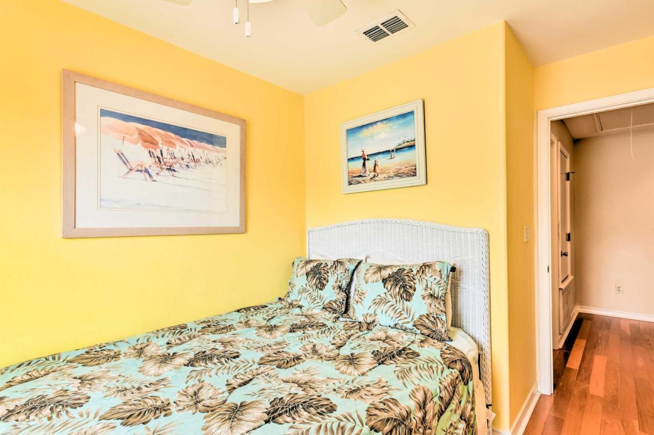 Port Aransas Condo With Pool Access - Walk To Beach! Exteriör bild